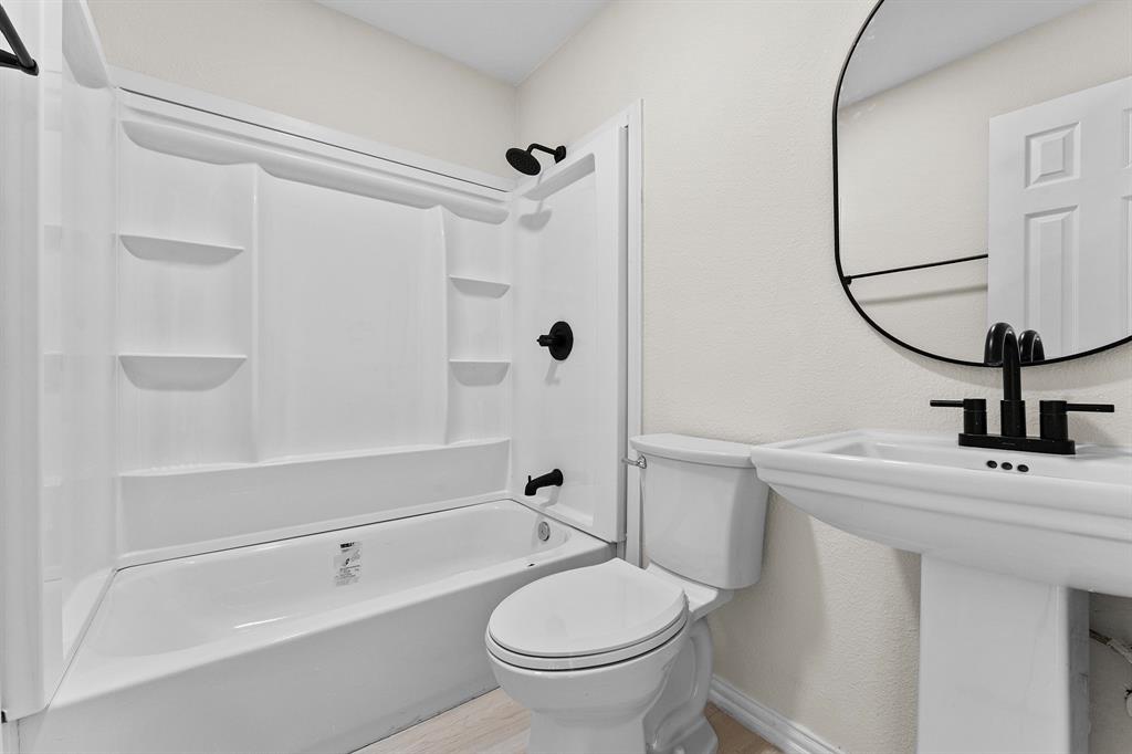 7250 Ridge Park Lane Property Photo 16