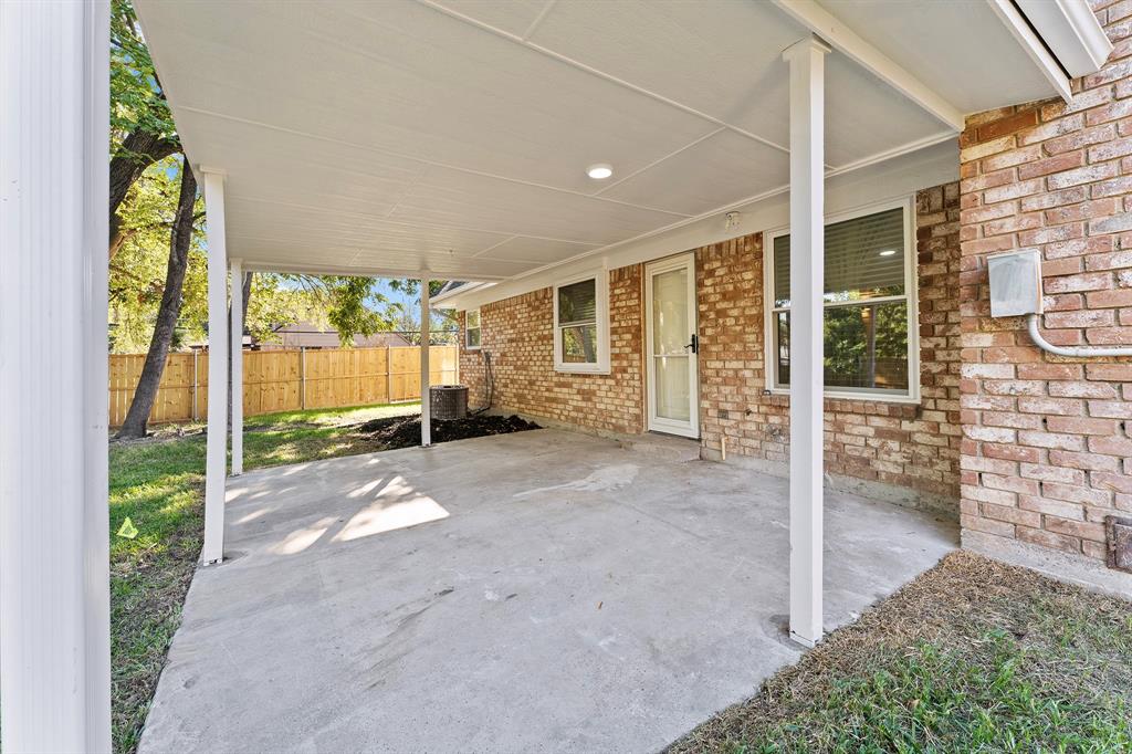 7250 Ridge Park Lane Property Photo 26