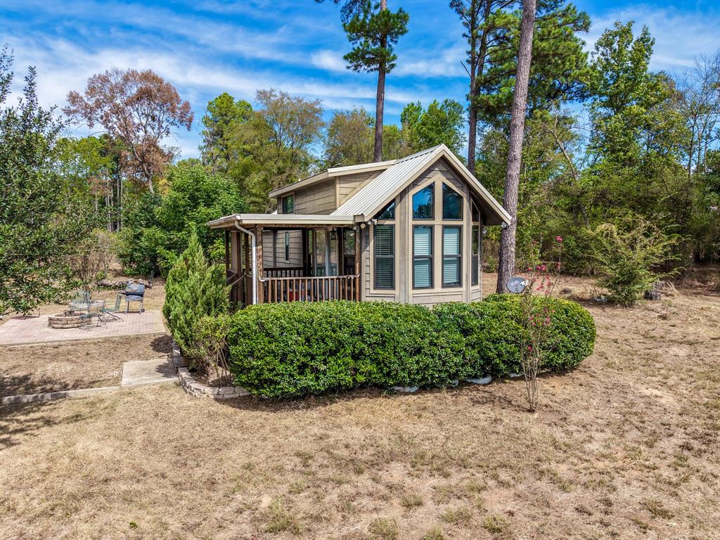 128 County Road 4849 Property Photo 4