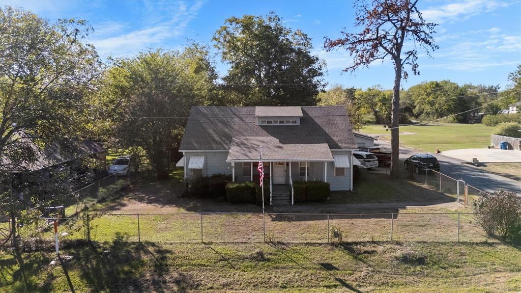 702 Patterson Street Property Photo 1