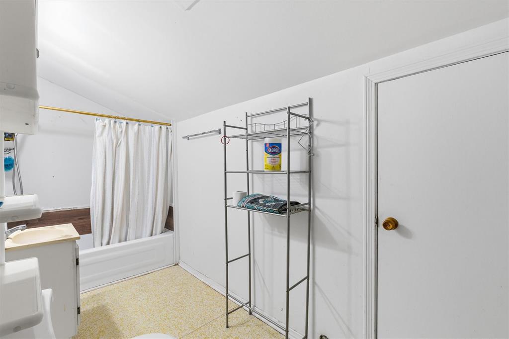 702 Patterson Street Property Photo 19