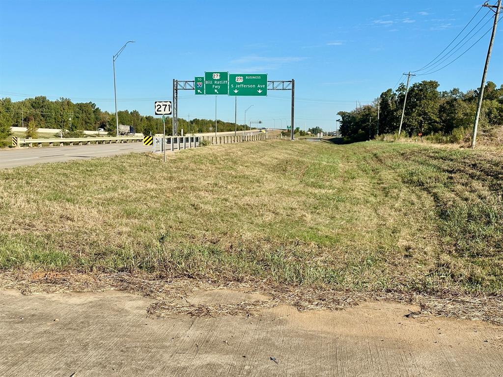 3221 Us Hwy 271 S Property Photo 5