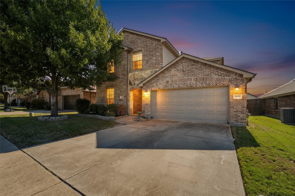 513 Highland Fairway Lane Property Photo 1