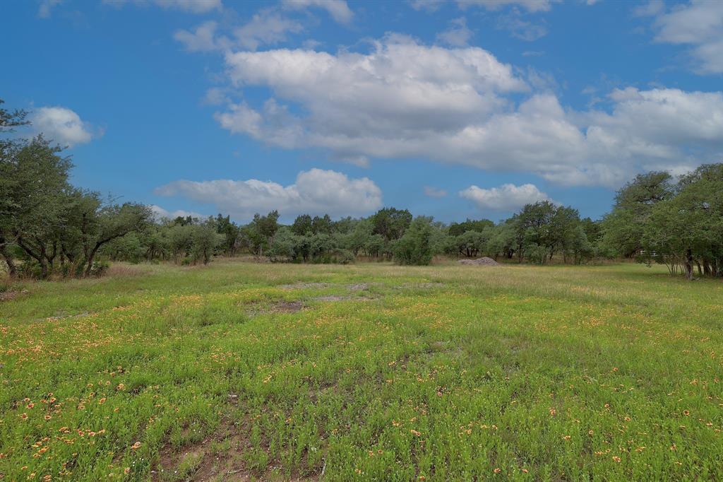1400 Panther Creek Road Property Photo 4