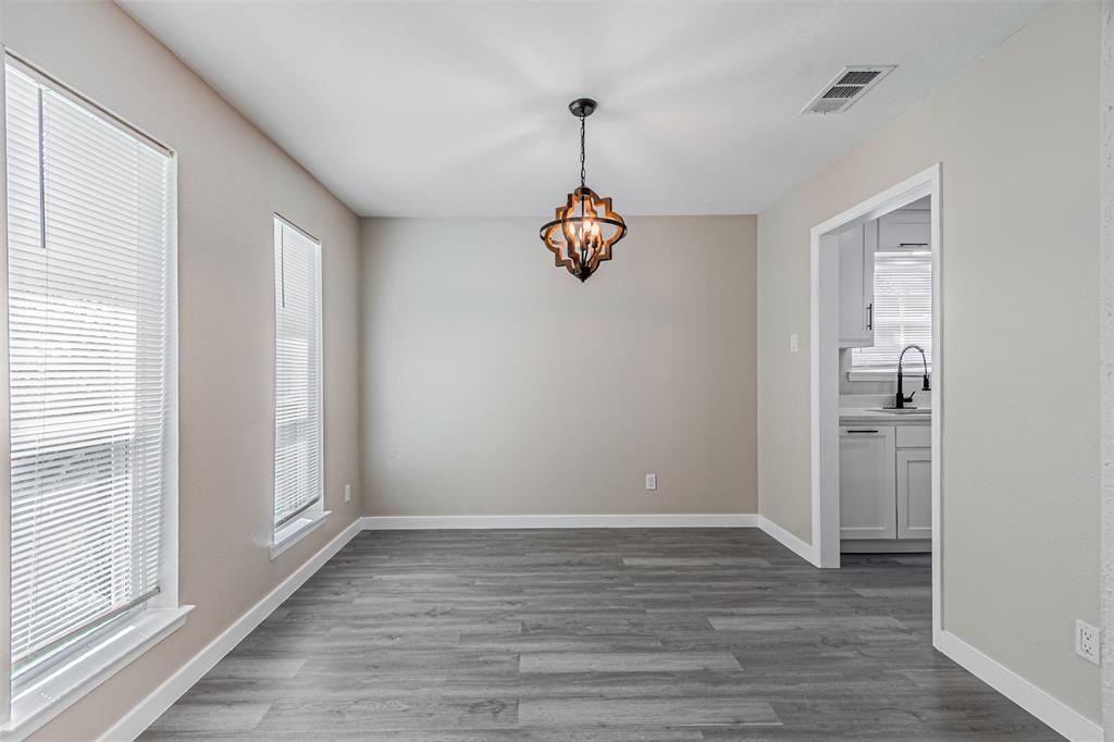 1509 Crockett Street Property Photo 13