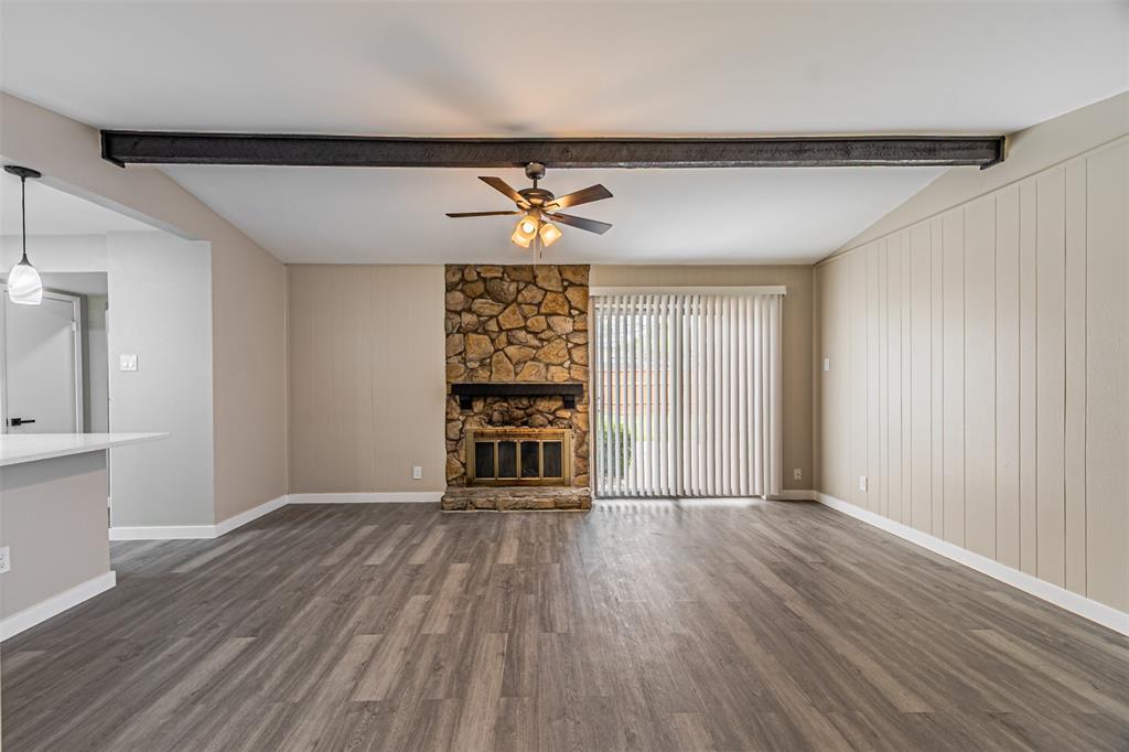 1509 Crockett Street Property Photo 14