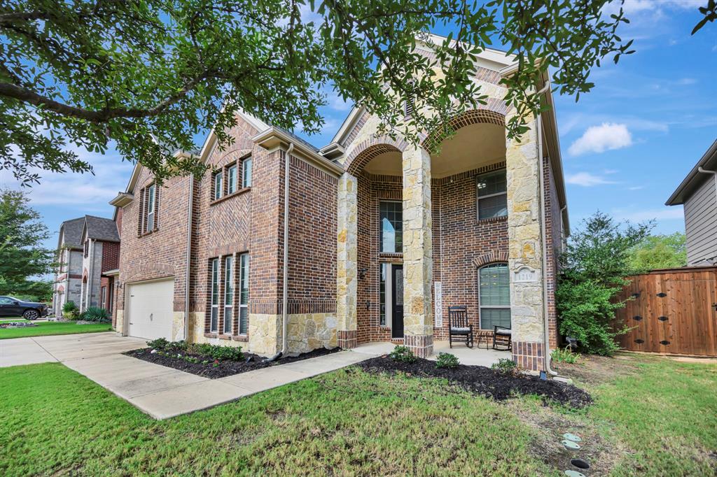 1219 Bentley Drive Property Photo 1