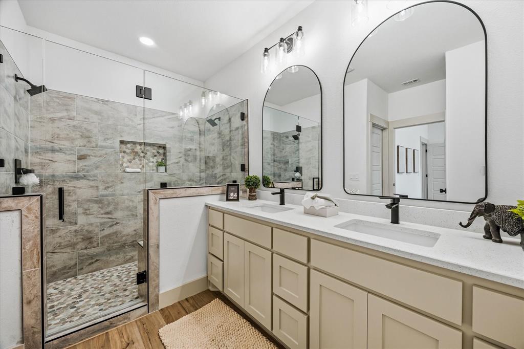 5431 Sunset Drive Property Photo 16