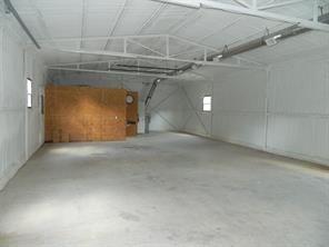 195 E Austin Street Property Photo 10