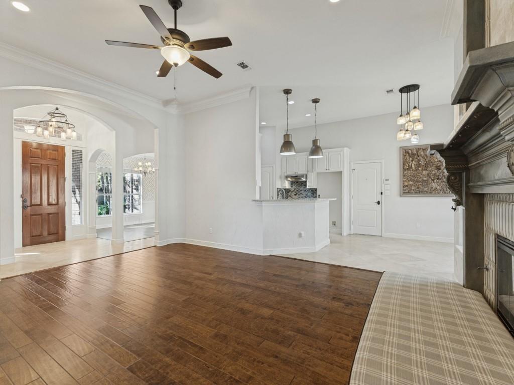 8428 Havenwood Drive Property Photo 12