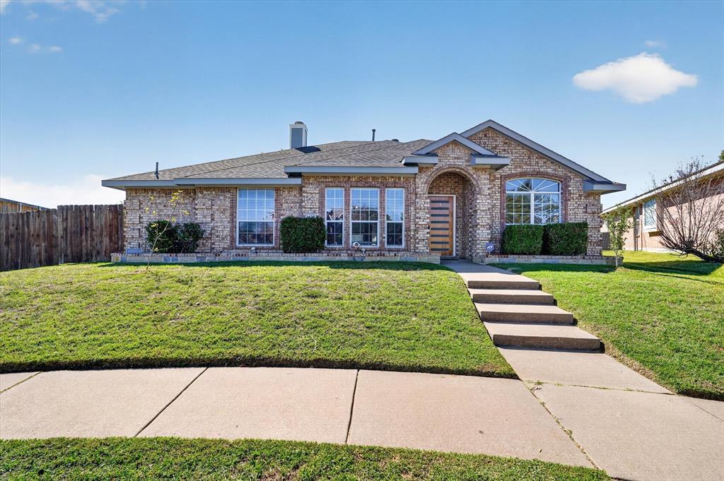 1425 Cardigan Lane Property Photo 1