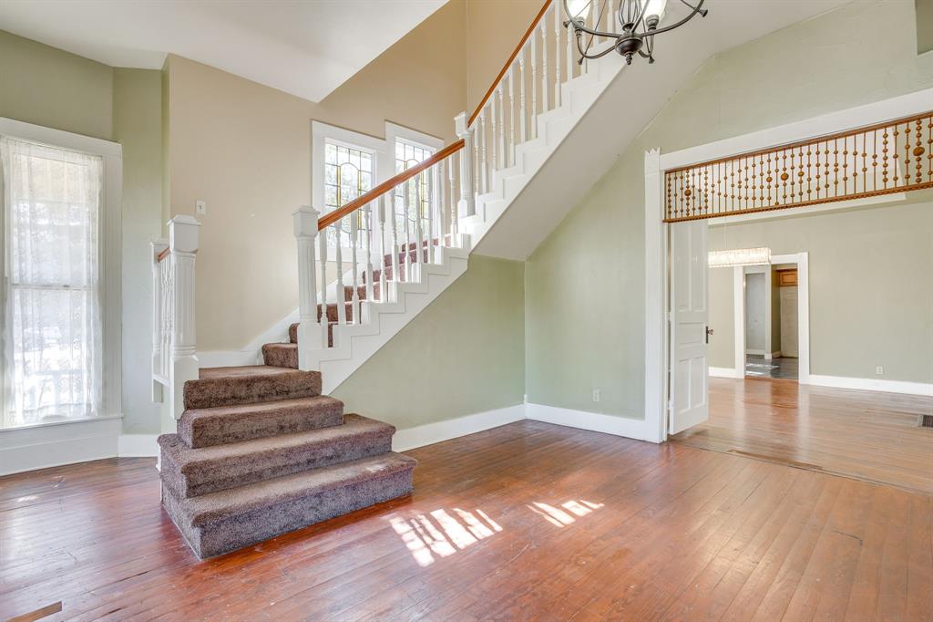 201 N Anglin Street Property Photo 6