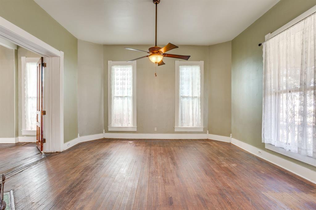 201 N Anglin Street Property Photo 8
