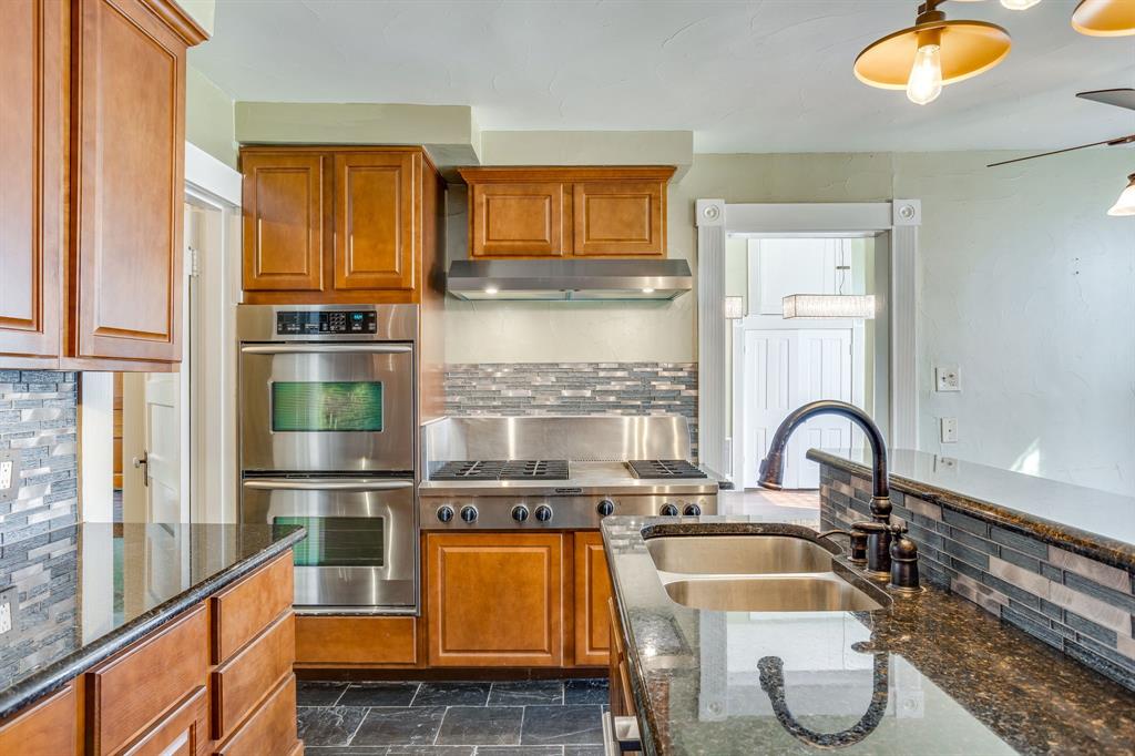 201 N Anglin Street Property Photo 19