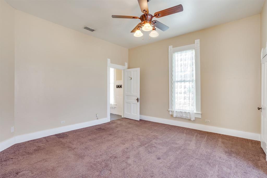 201 N Anglin Street Property Photo 25