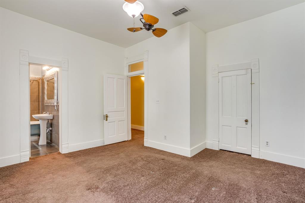 201 N Anglin Street Property Photo 32