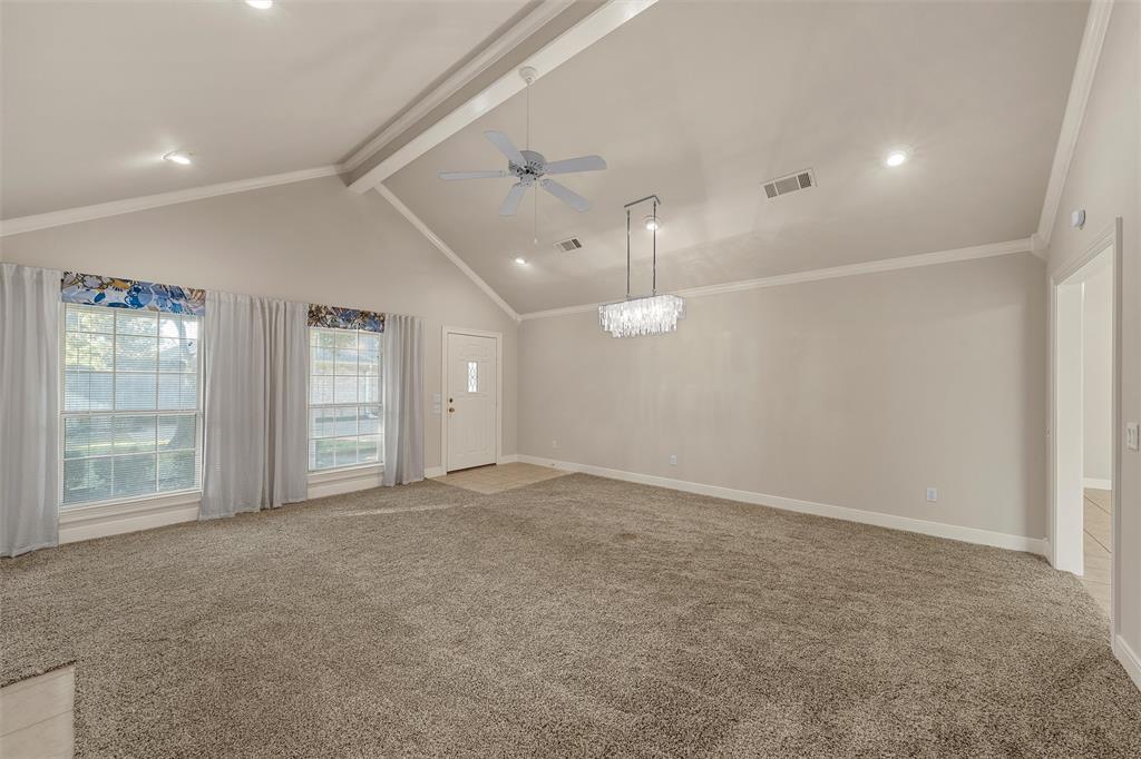 201 Pecan Village Circle Property Photo 5