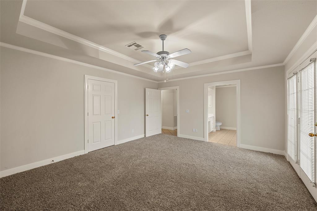 201 Pecan Village Circle Property Photo 11
