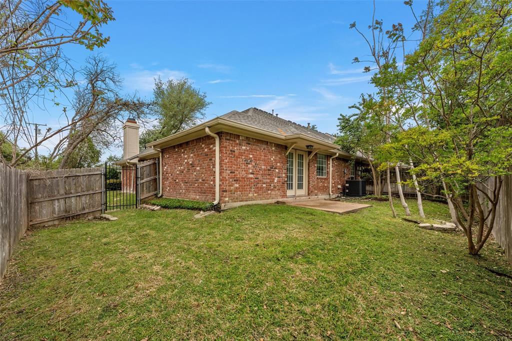 201 Pecan Village Circle Property Photo 17