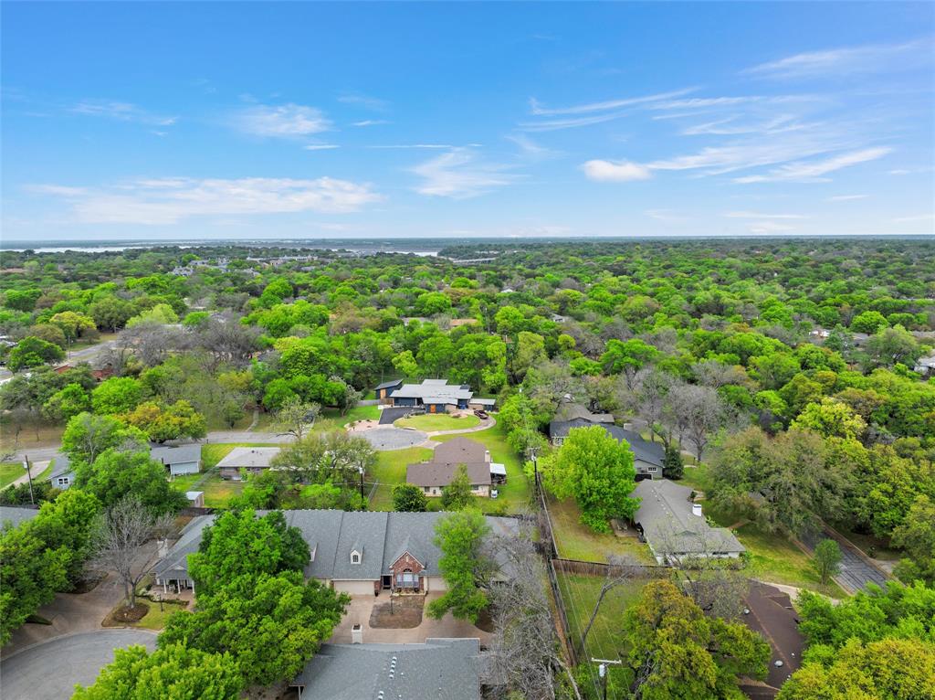 201 Pecan Village Circle Property Photo 19