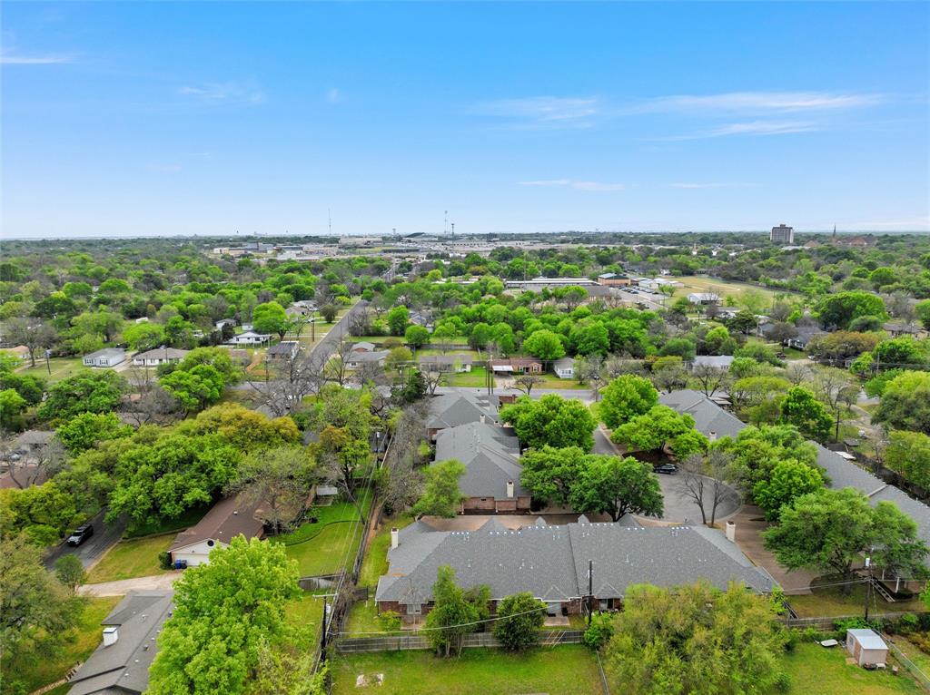 201 Pecan Village Circle Property Photo 21