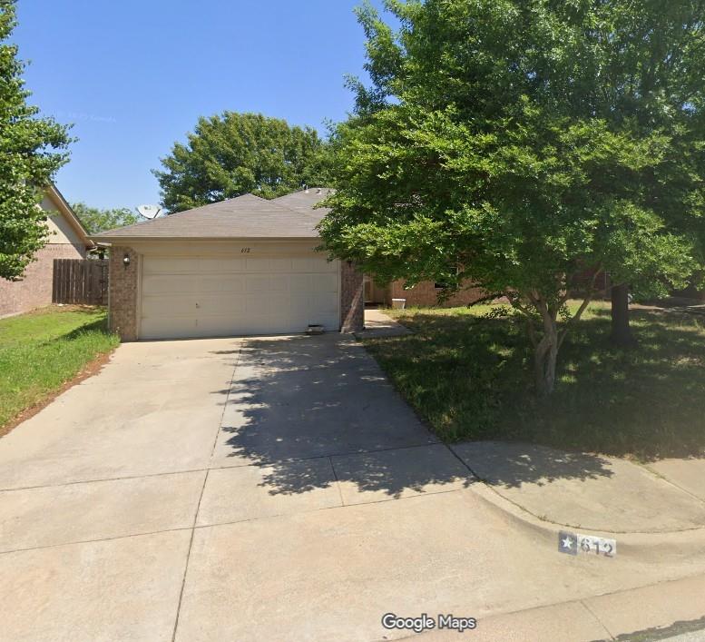 612 Creekview Drive Property Photo 1