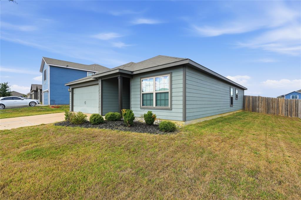 105 Clark Street Property Photo 3