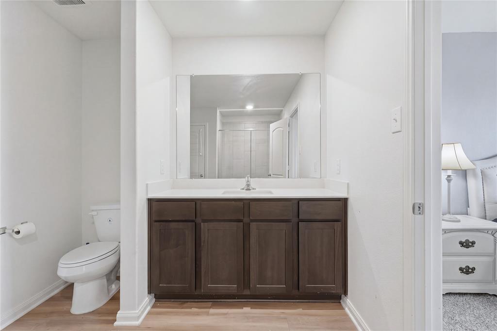 105 Clark Street Property Photo 20