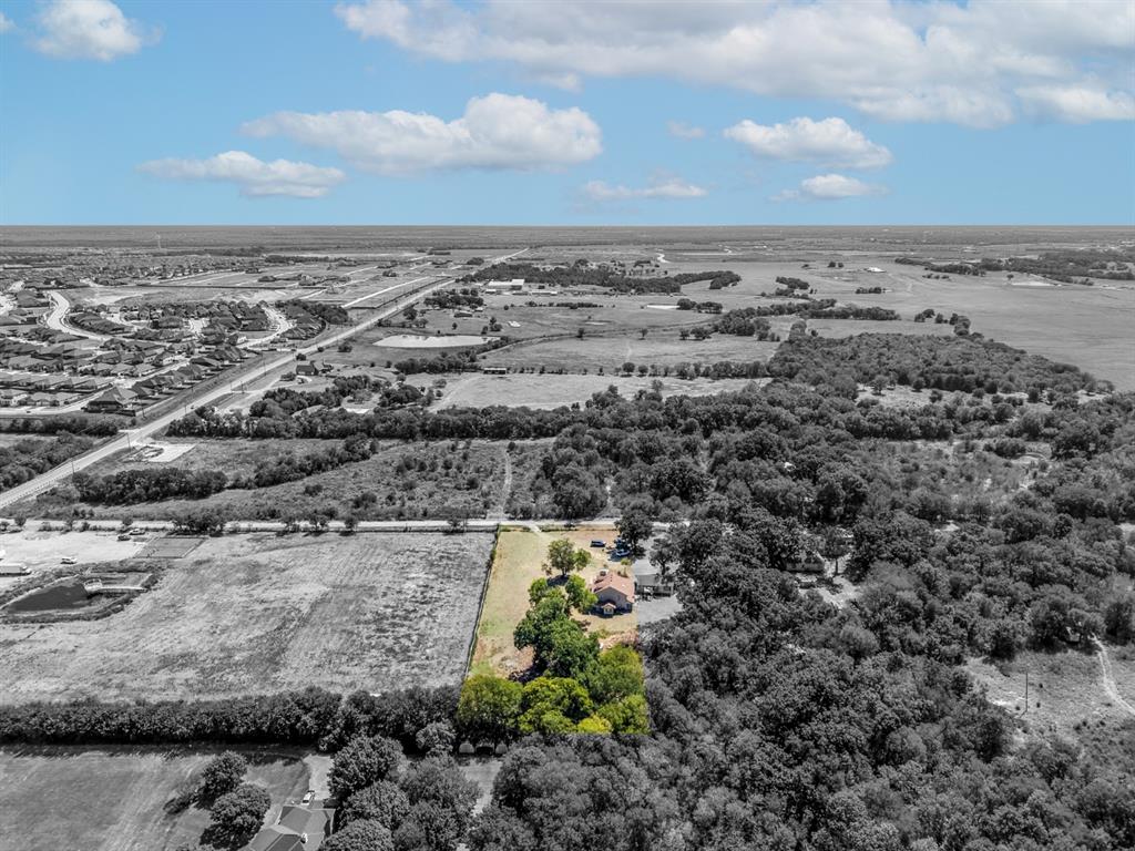 7909 Fm 2757 Property Photo 5