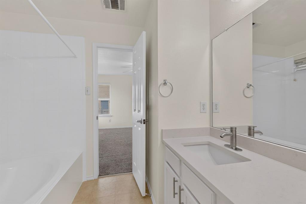 9325 Masse Court Property Photo 18