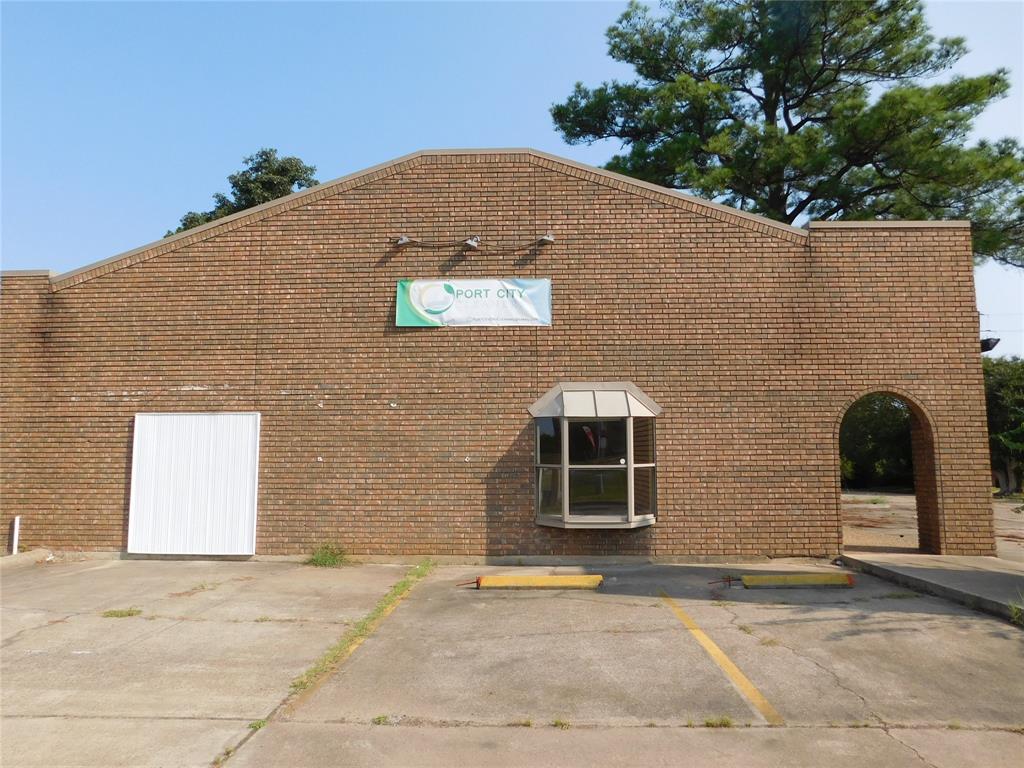 939 Highway 80 4 Property Photo 2