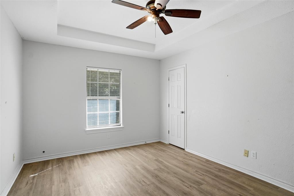 1556 Woodbee Court Property Photo 12