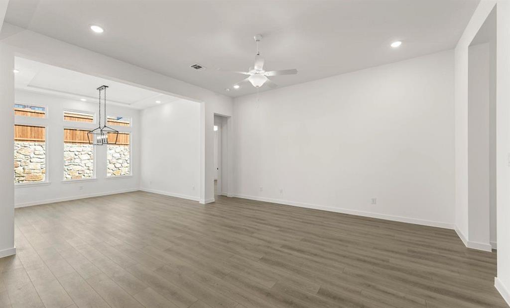 1219 Stone Cliff Drive Property Photo 17