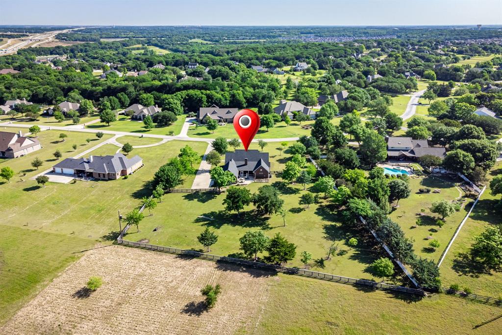 15 Brookhollow Circle Property Photo 1