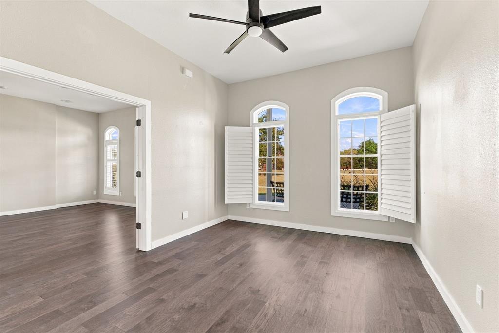 15 Brookhollow Circle Property Photo 5