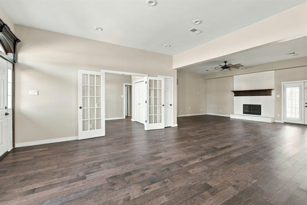 15 Brookhollow Circle Property Photo 7