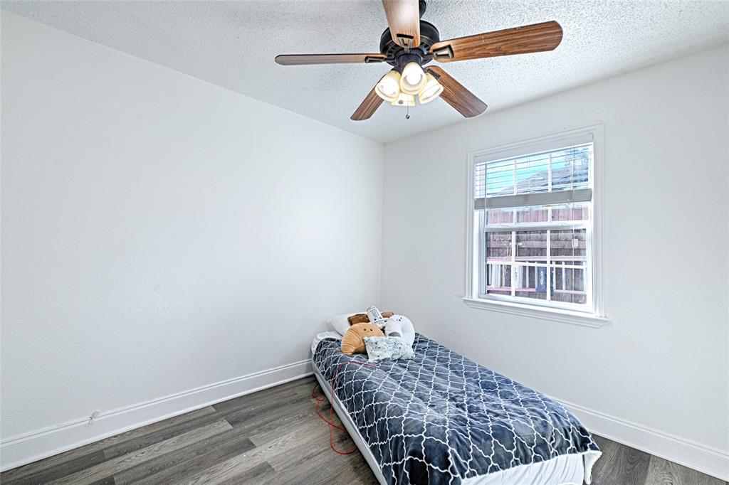 405 Vicki Street Property Photo 16