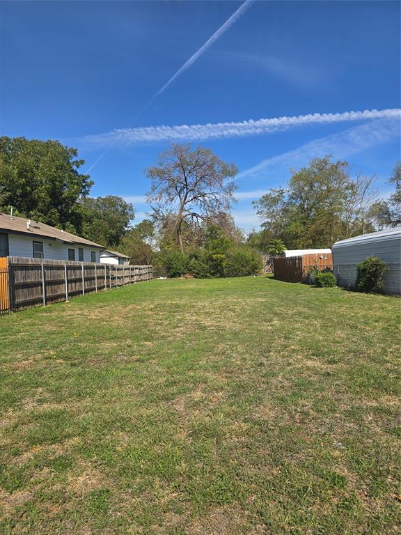 1841 Duluth Street Property Photo 1