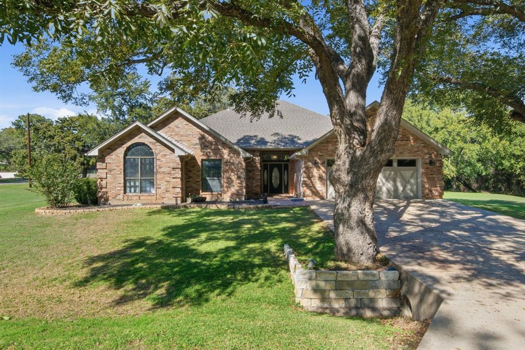 404 Aqua Vista Drive Property Photo 1