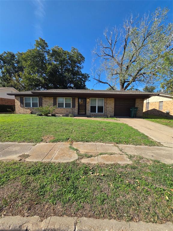 304 S Joyce Street Property Photo 1