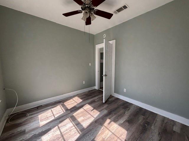 1300 N Oak Avenue Property Photo 14