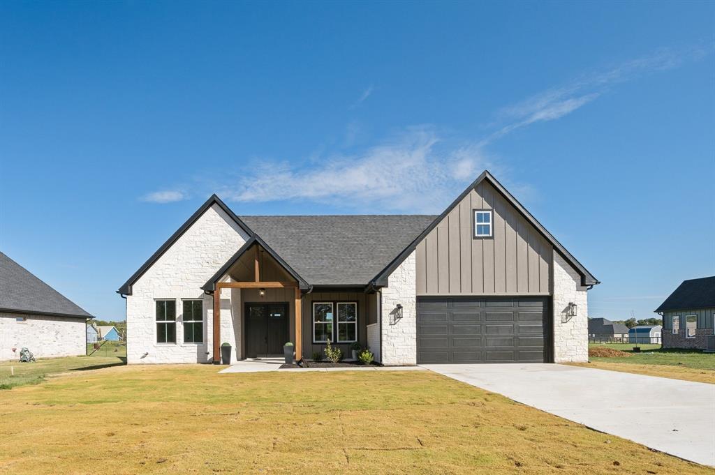 9513 Dripping Springs Road Property Photo 1