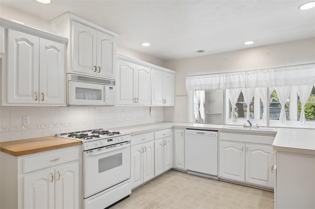 3309 S Edelweiss Drive Property Photo 1