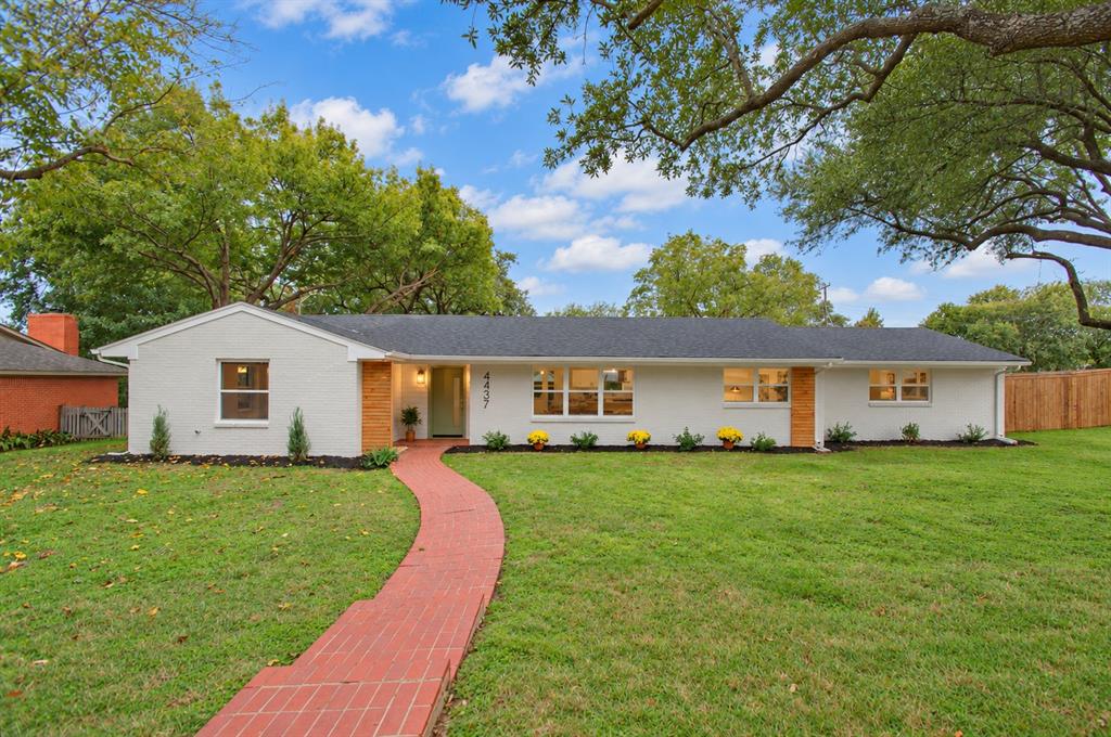 4437 Tamworth Road Property Photo 1
