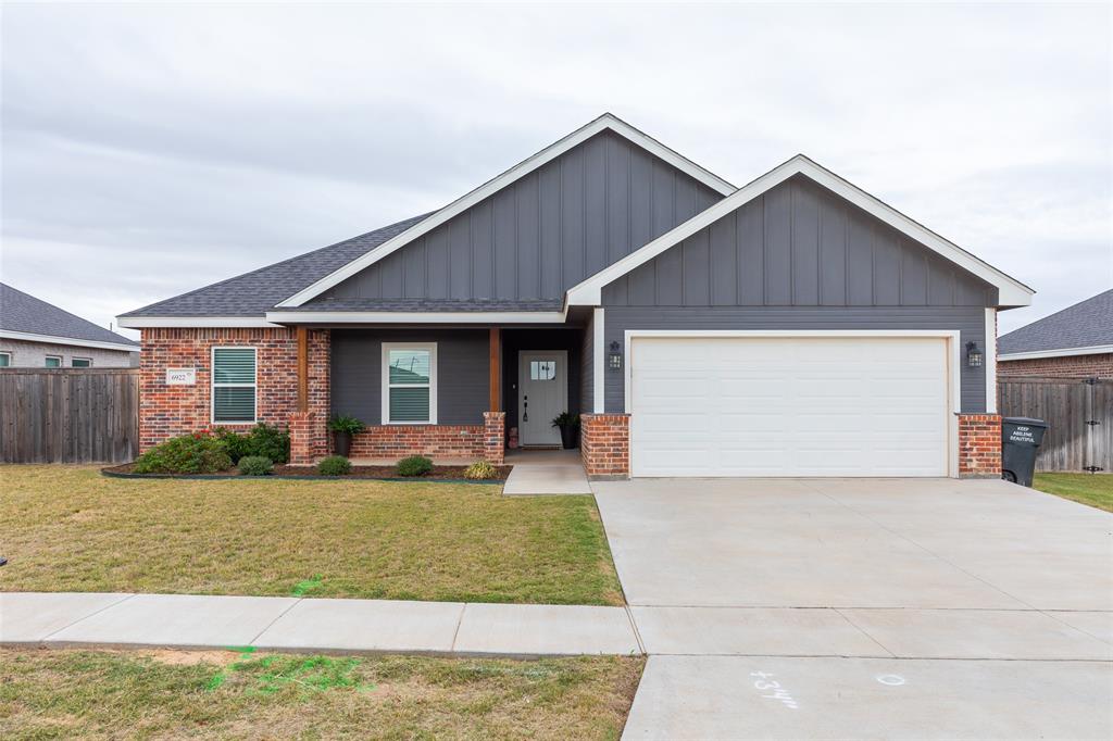 6922 Forrest Meadows Drive Property Photo 1
