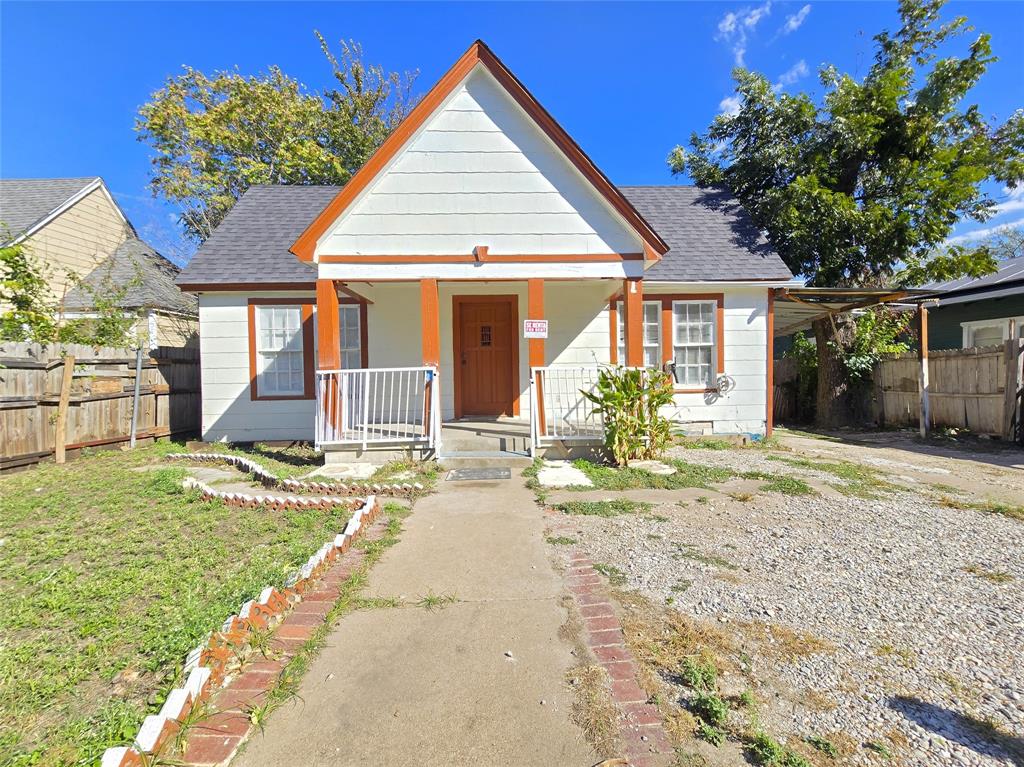 2806 Harlandale Avenue Property Photo 1