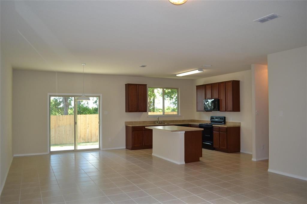 4413 Hummingbird Drive Property Photo 1