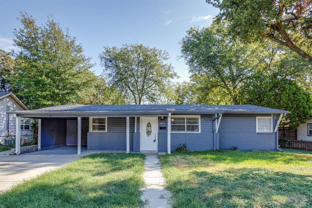1812 Del Rancho Drive Property Photo 1