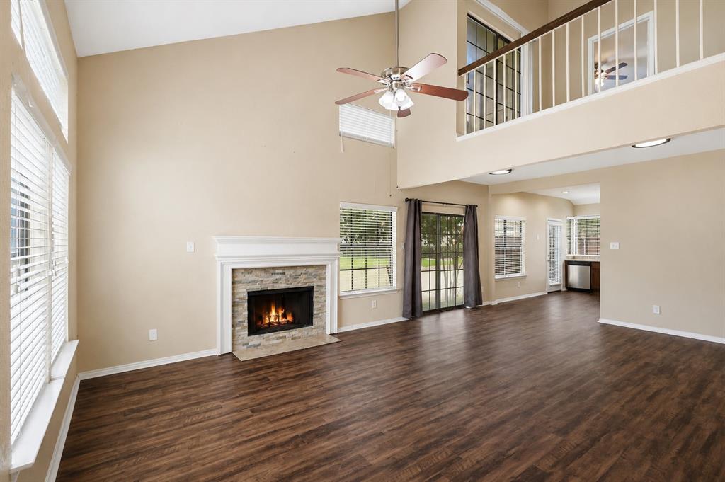 608 Fiesta Circle Property Photo 6