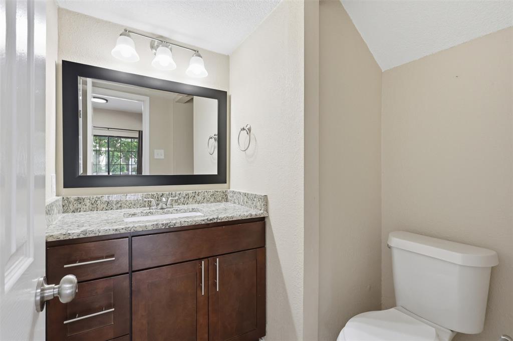608 Fiesta Circle Property Photo 11